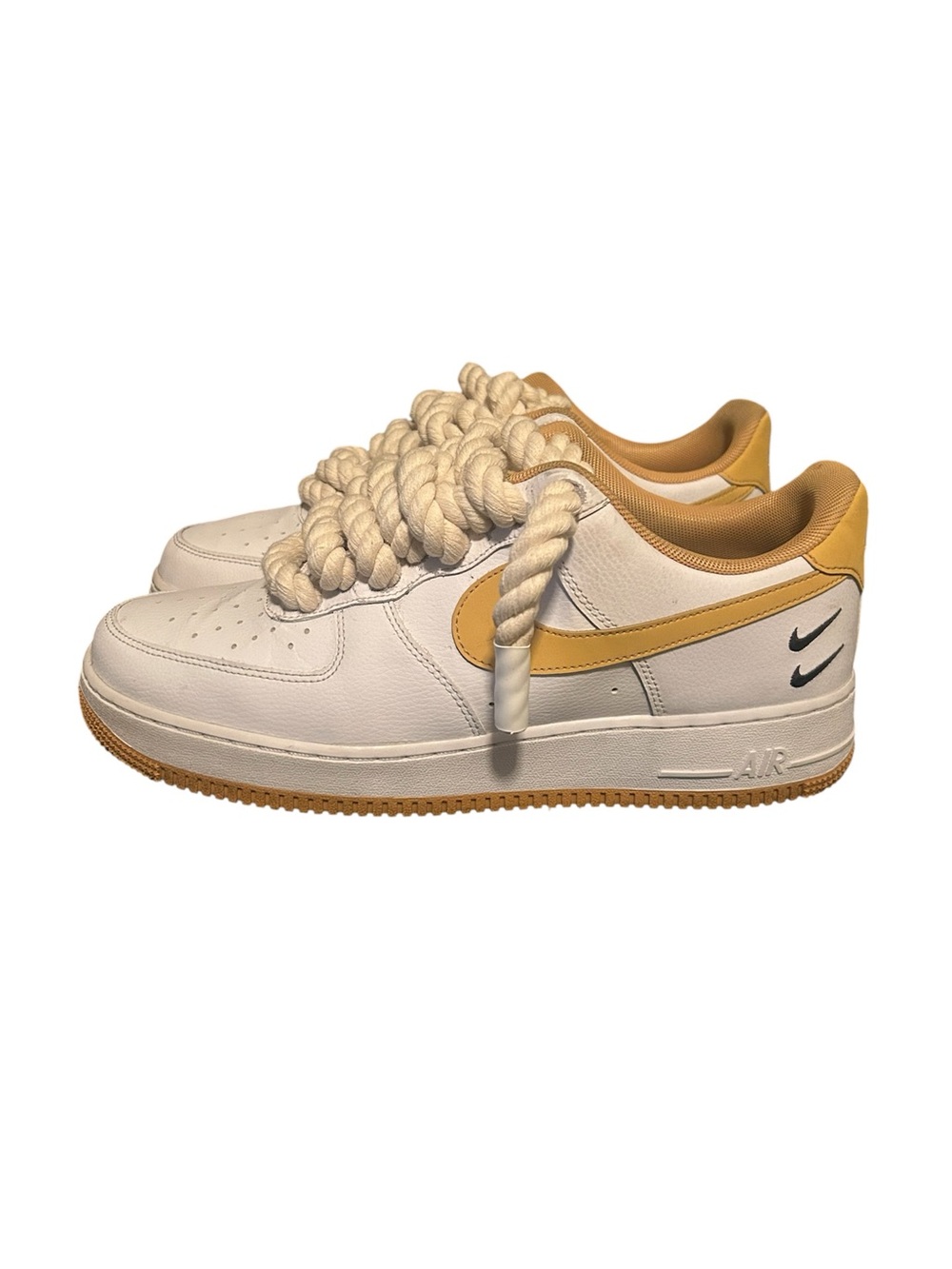 Nike Low-Top Sneakers White & Mustard(NO INSOLES)